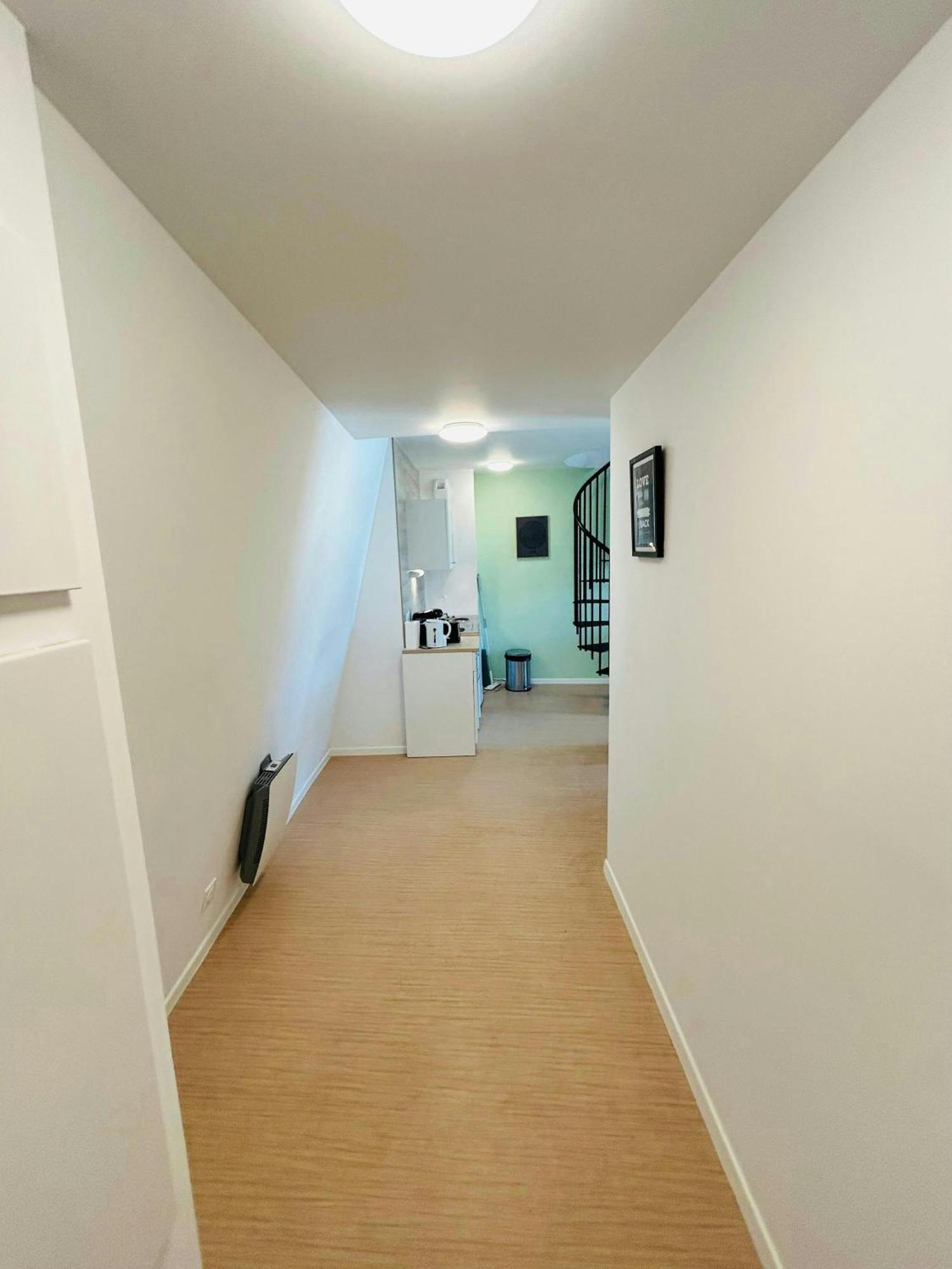 We Live In R - Duplex 504 Apartment Reims